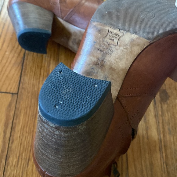 Isabel Marant Dicker Boots in Caramel 37 - Picture 5 of 9